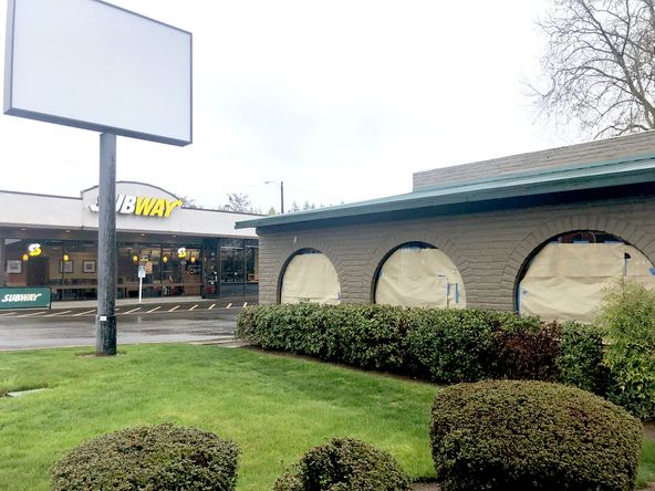 Stand Alone Building Lease Opportunity: 11636 SW Pacific Hwy, Portland, OR 97223